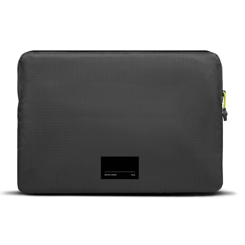 Native Union Black Ultralight Sleeve for MacBook 16" - Image 2